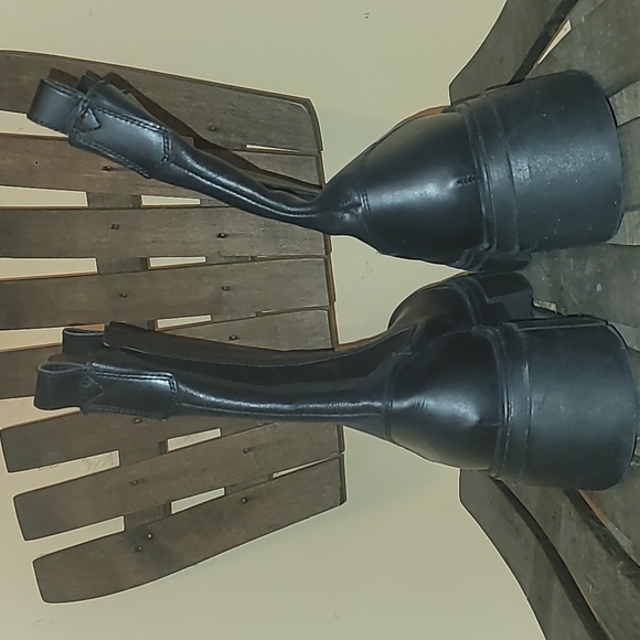 Free People Maren Mid Black Leather Chelsea Boots New without tag, Only Try On - Picture 3 of 7